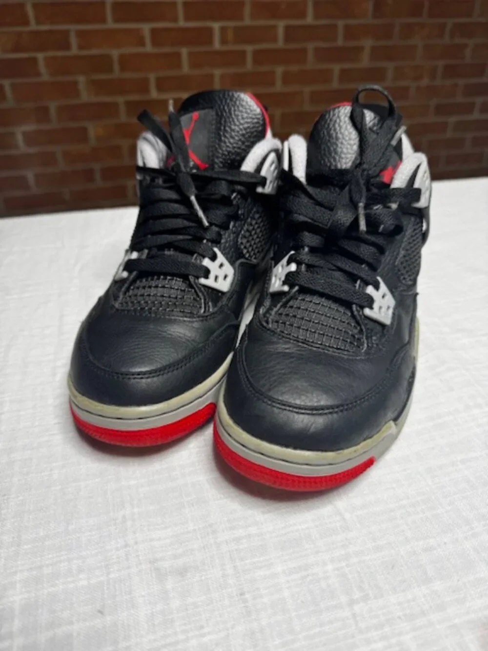 Air Jordan 4 Retro Bred Size 6Y